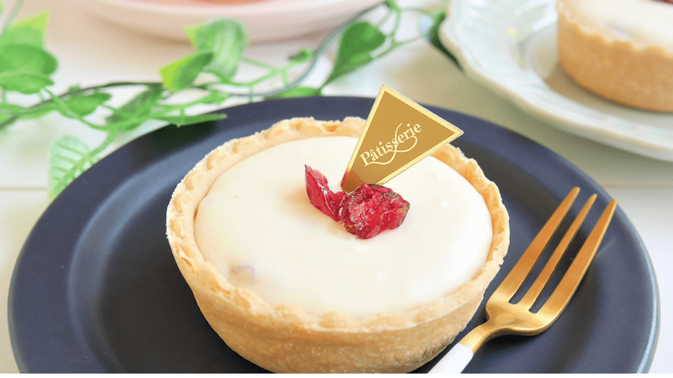 デパ地下に並ぶホワイトデーの華やかなスイーツギフト